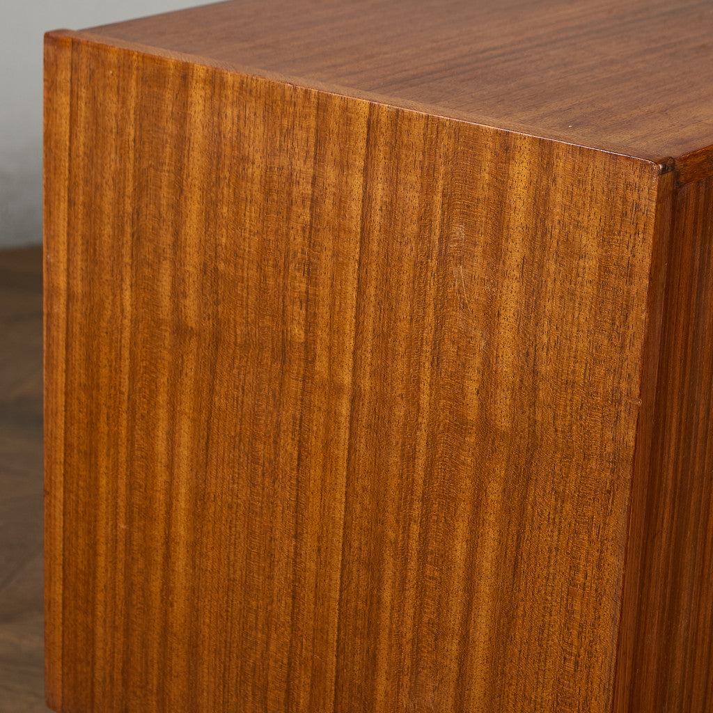 Tola&black ヴィンテージ サイドボード