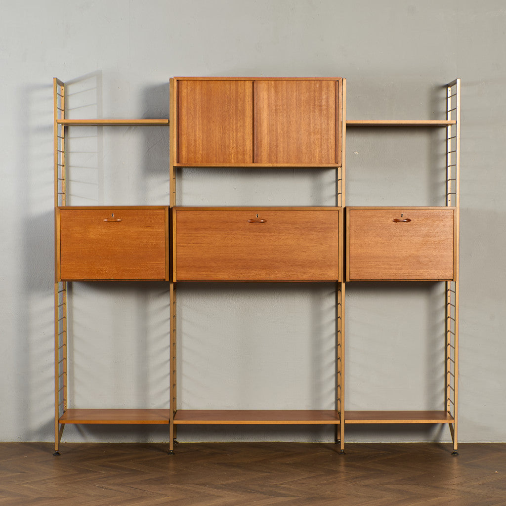 ウォールユニット