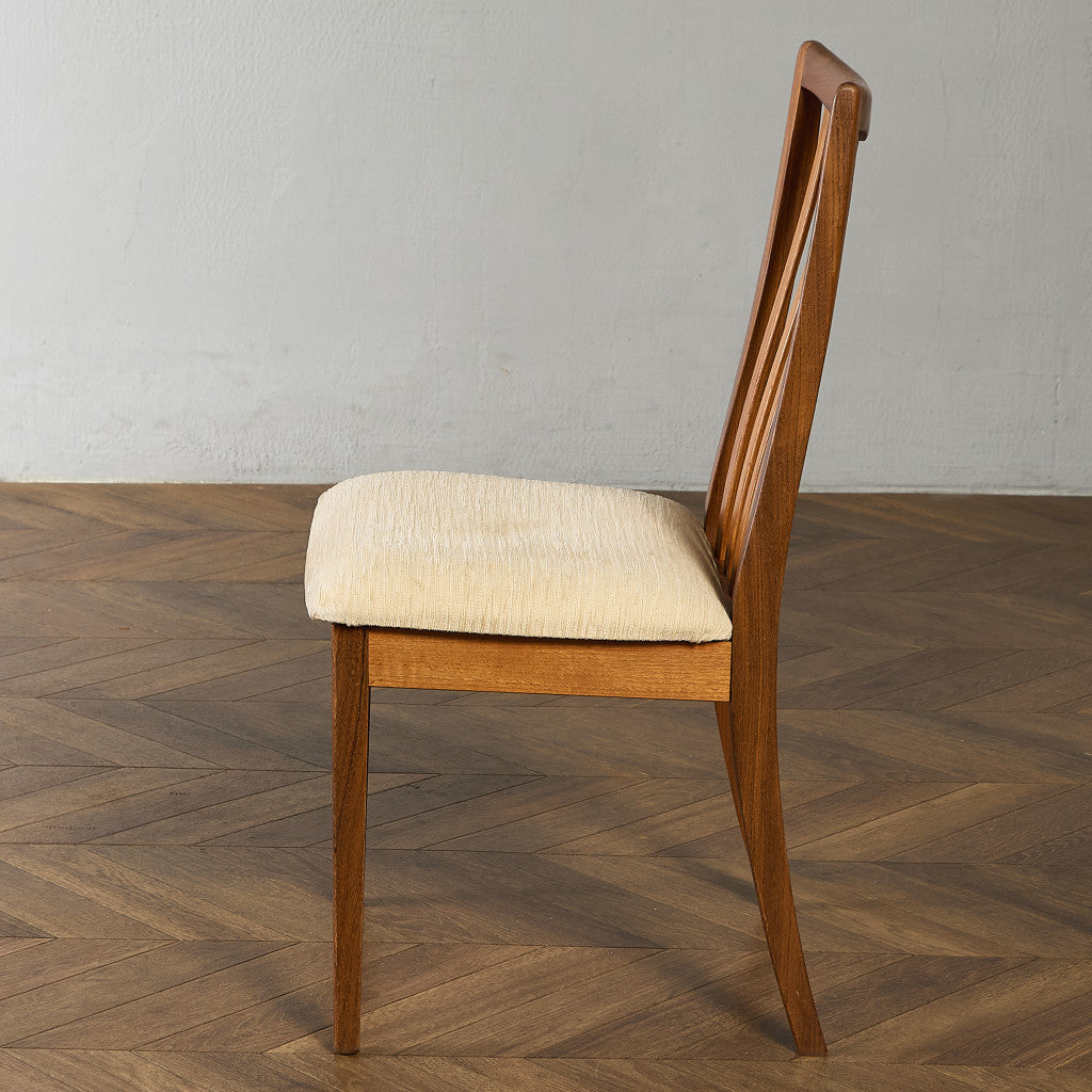 スラットバックチェア (4540)