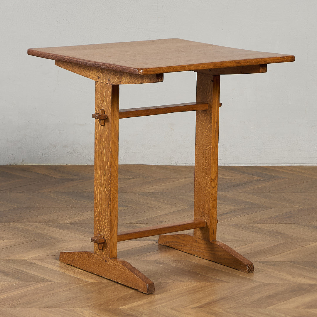 英国 クラシック サイドテーブル