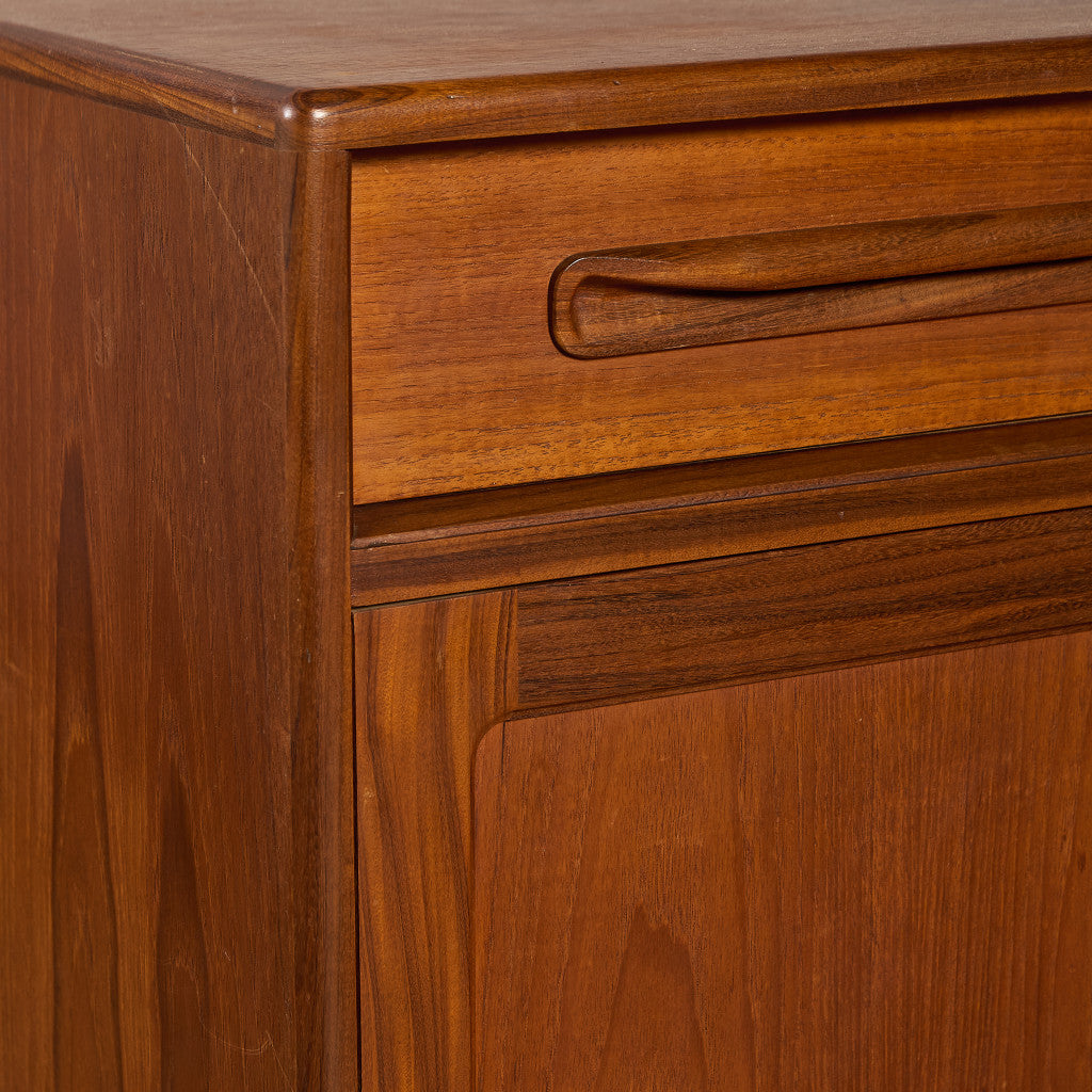 Fresco ヴィンテージ サイドボード カスタム アイアン ヘアピンレッグ