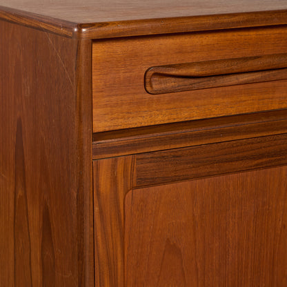 Fresco ヴィンテージ サイドボード カスタム アイアン ヘアピンレッグ