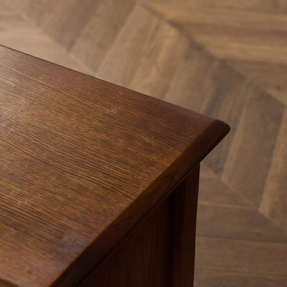 英国 クラシック サイドキャビネット サイドテーブル