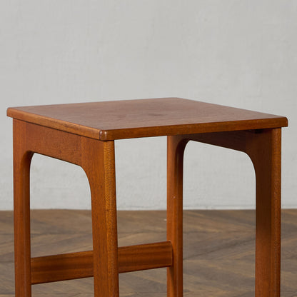 ヴィンテージ 拡張 天板付き ネストコーヒーテーブル