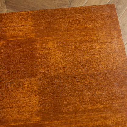 Novy Domov ヴィンテージ ネストテーブル