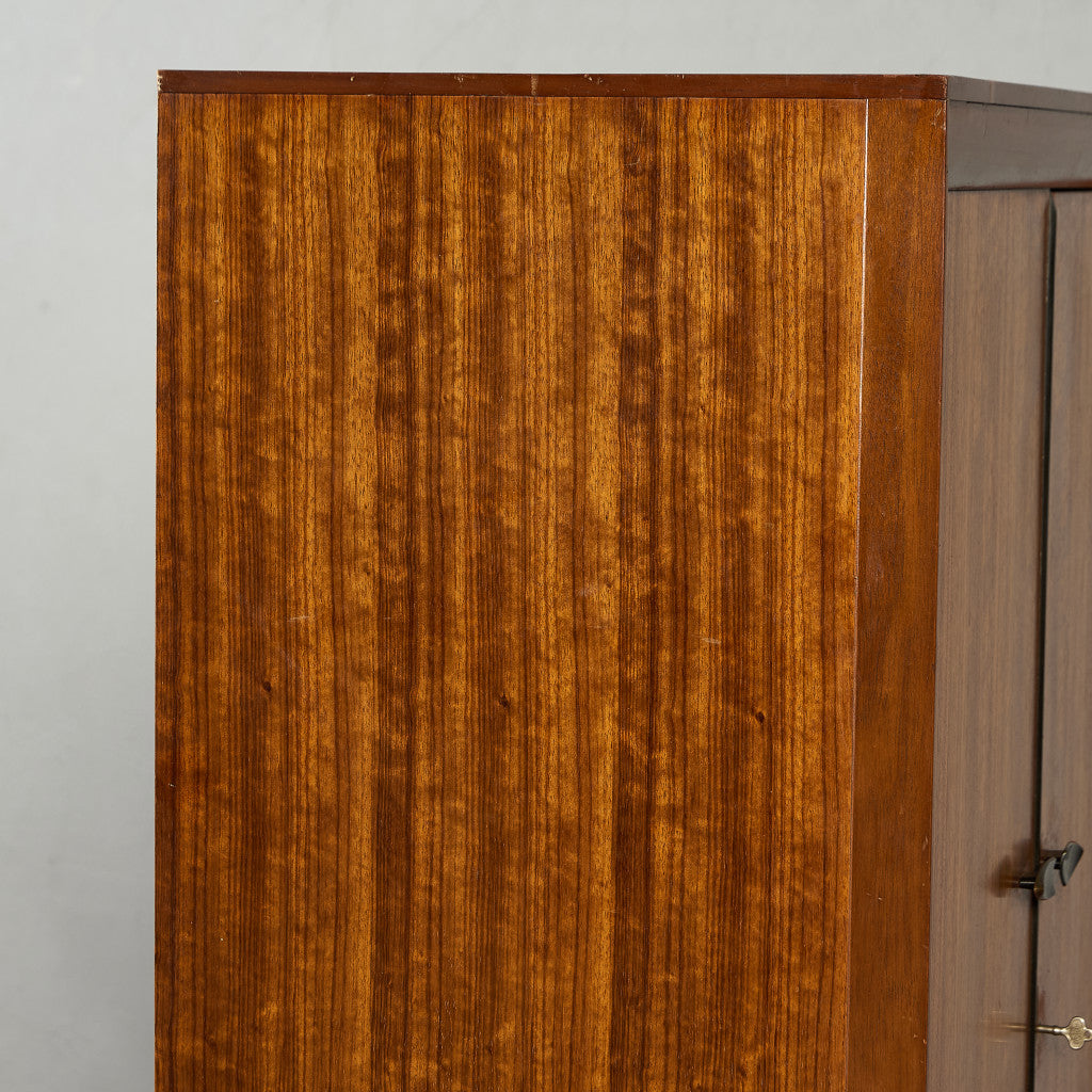 ヴィンテージ ワードローブ