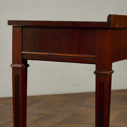 英国 クラシック サイド テーブル