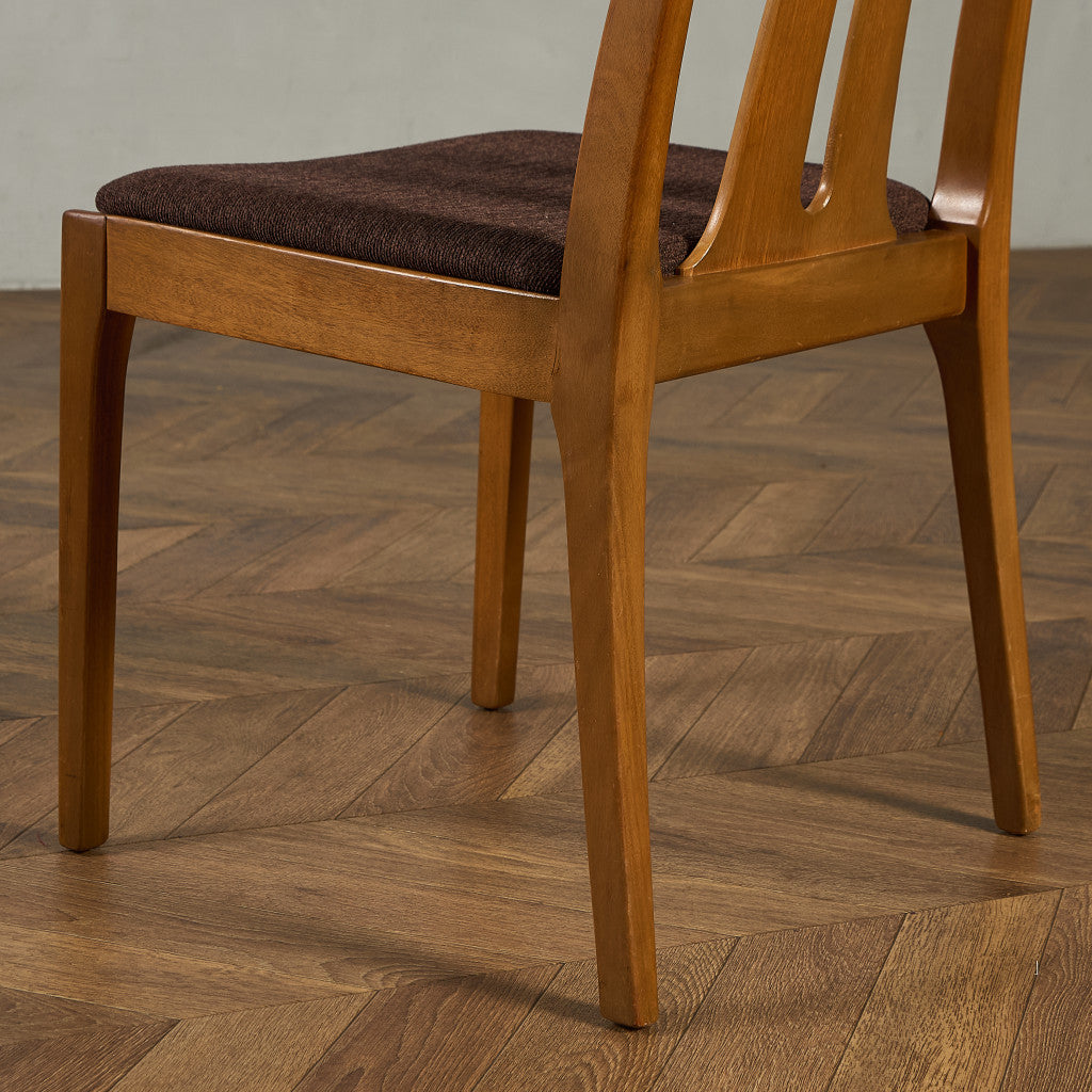 ダイニングチェア  座面張替え済み