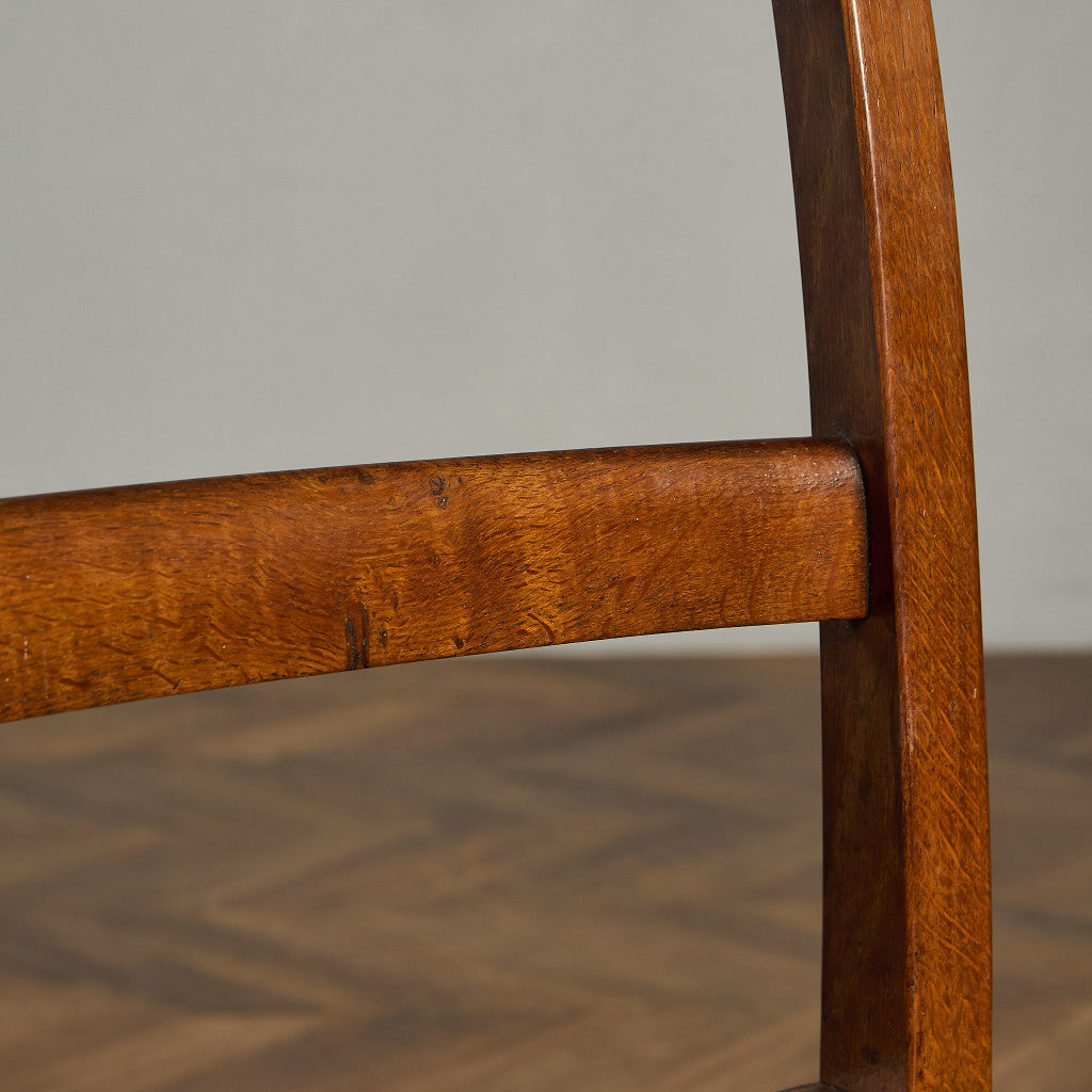 英国 アンティーク チャーチチェア