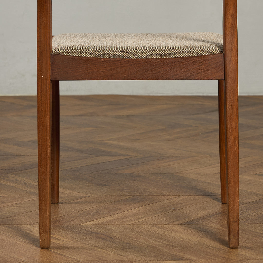 Fresco ダイニングチェア 座面張替え済み