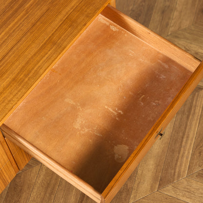 Limelight ヴィンテージ サイドボード