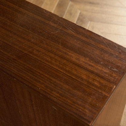 Brandon ヴィンテージ ガラスキャビネット