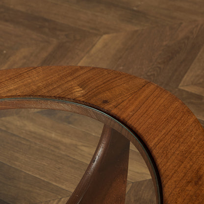 astro オーバルコーヒーテーブル