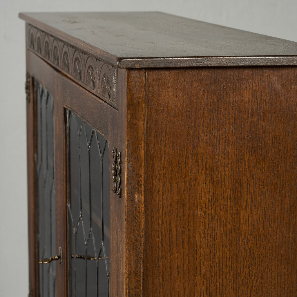 ガラス キャビネット