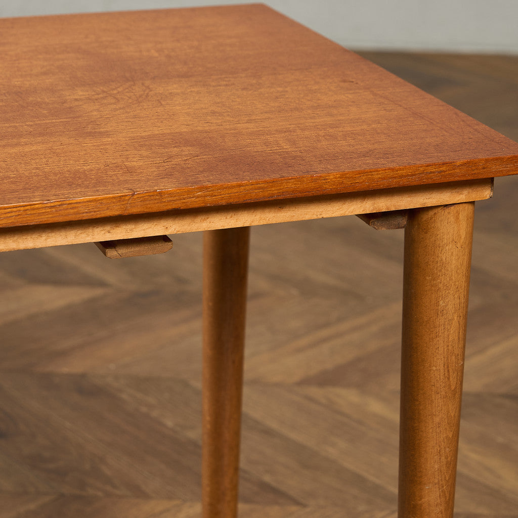 Novy Domov ヴィンテージ ネストテーブル