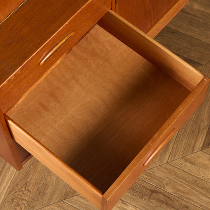 ヴィンテージ ハイ サイドボード