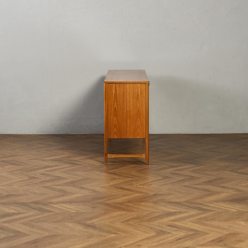 十字扉 ヴィンテージ サイドボード