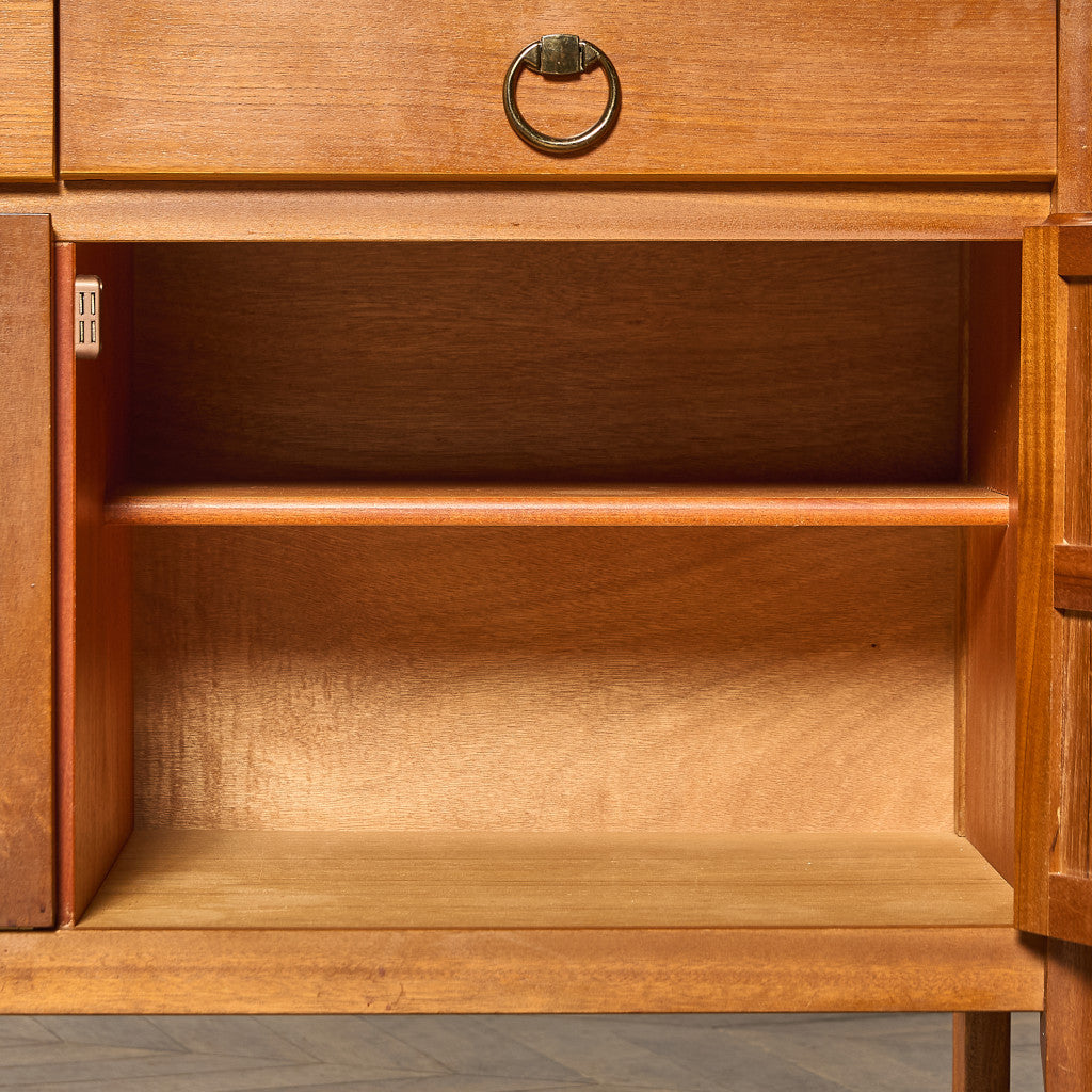 十字扉 ヴィンテージ サイドボード