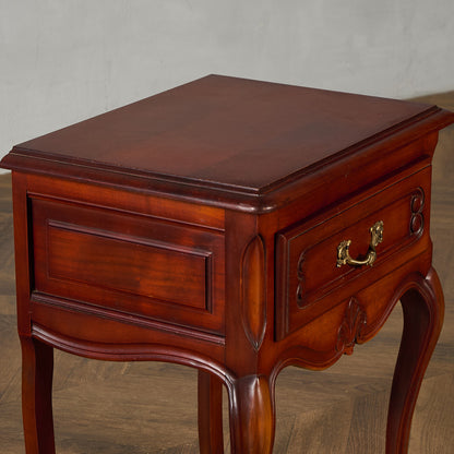 英国 クラシック ベッドサイド キャビネット