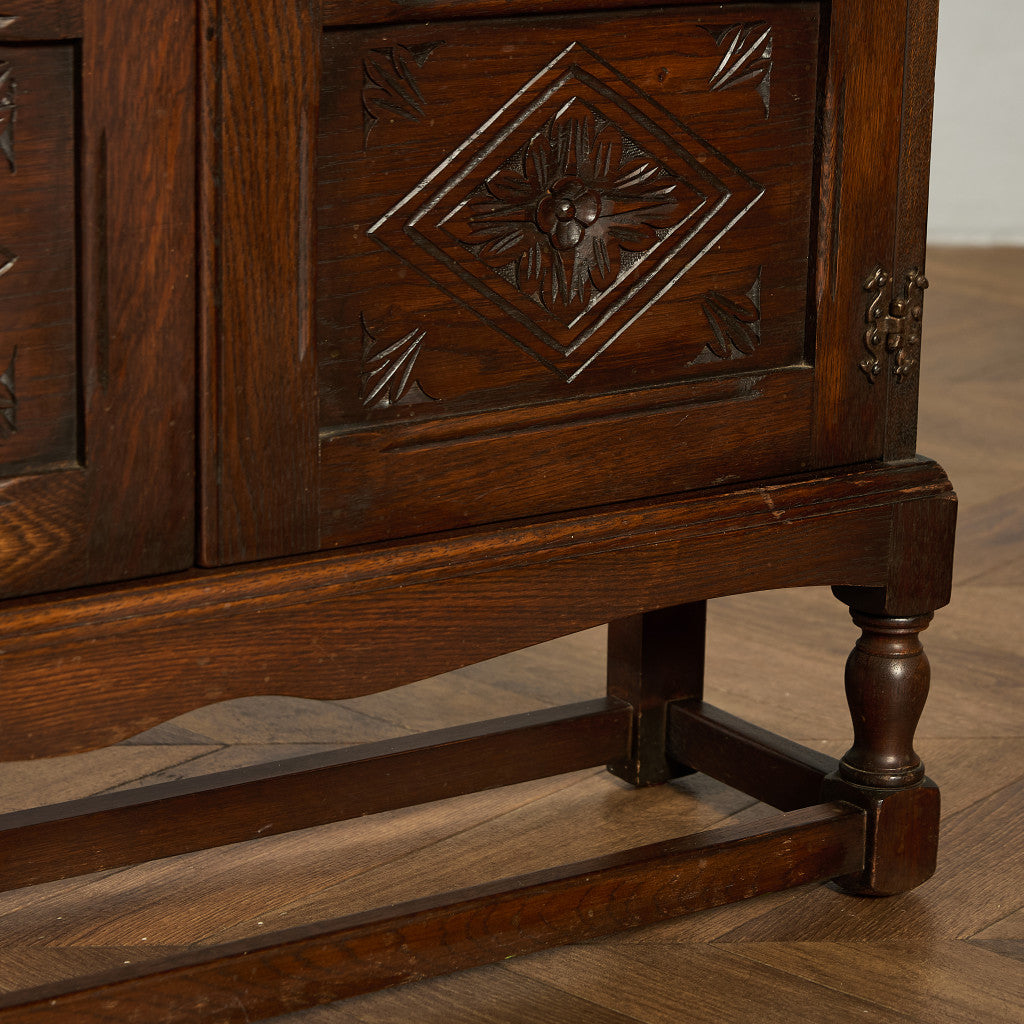 英国 クラシック ブックケース