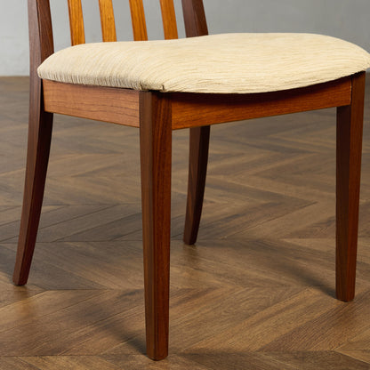 スラットバックチェア (4540)