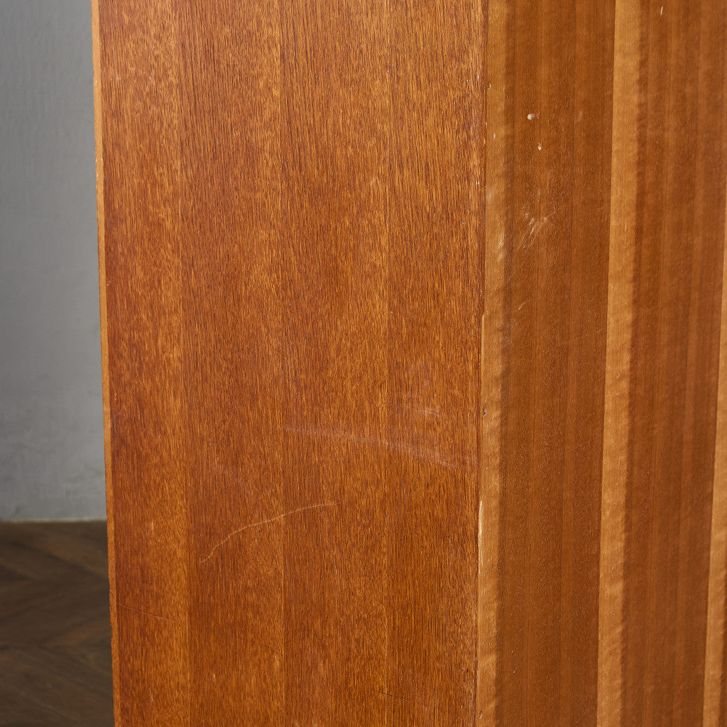 ヴィンテージ ワードローブ