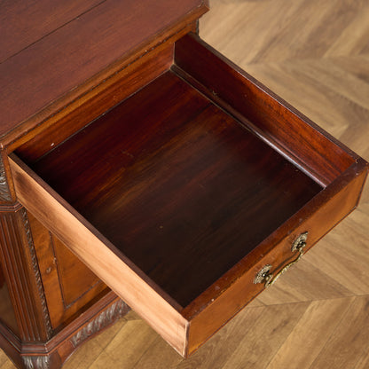 英国 クラシック ウォールナット サイドボード