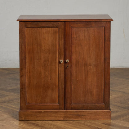 英国 クラシック キャビネット