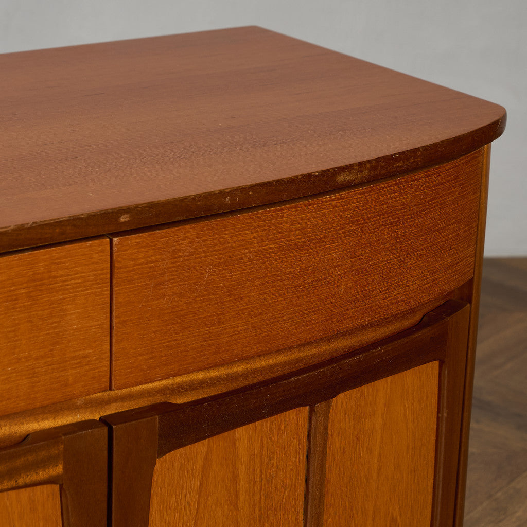 ヴィンテージ サイドボード