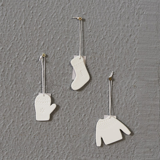 Winter wardrobe Ornament Set