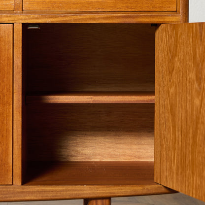 Fresco ヴィンテージ 脚付き サイドボード (4072)