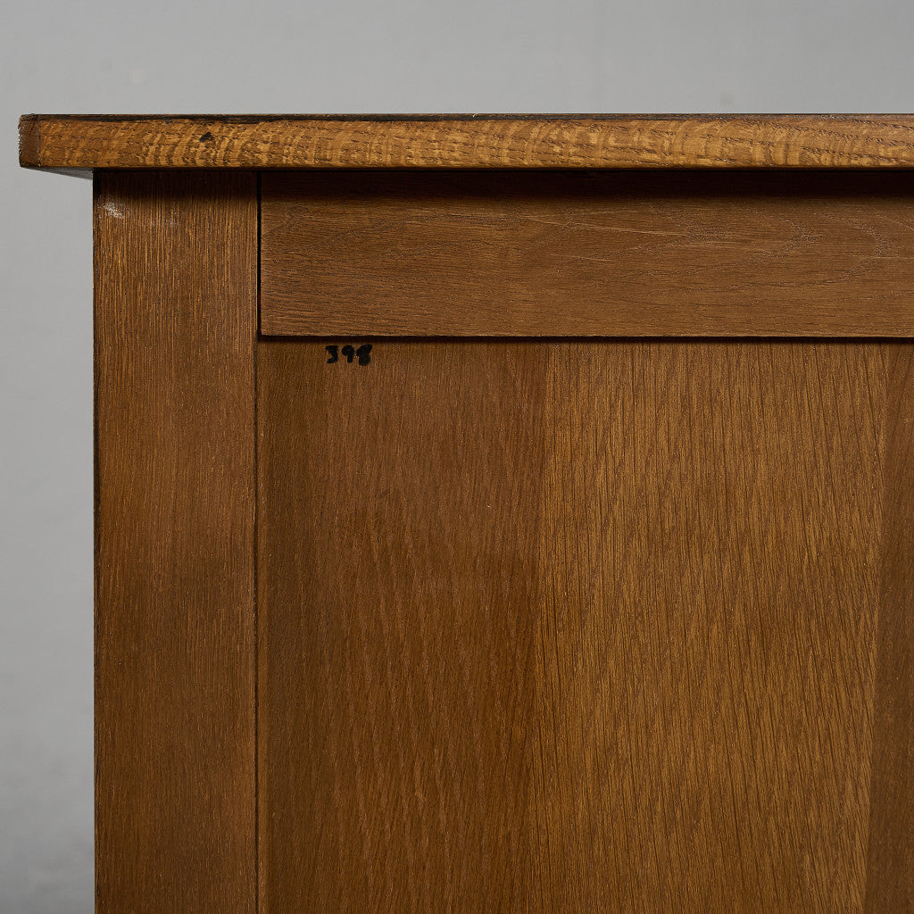 英国 クラシック オーク サイド キャビネット