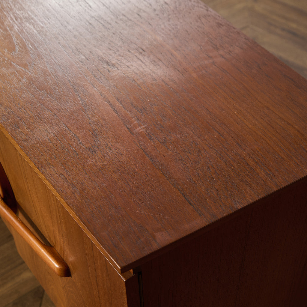 ヴィンテージ サイドボード