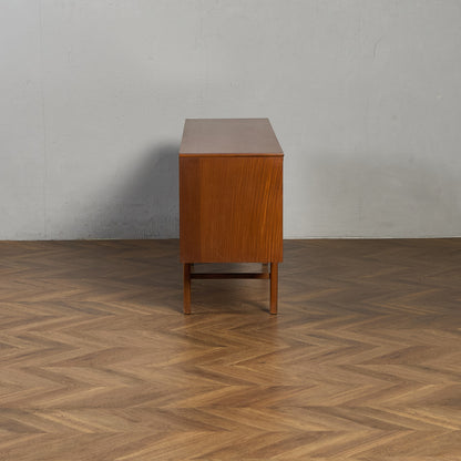 イギリス ヴィンテージ サイドボード カップボード