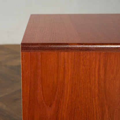 Fresco ナイトテーブル