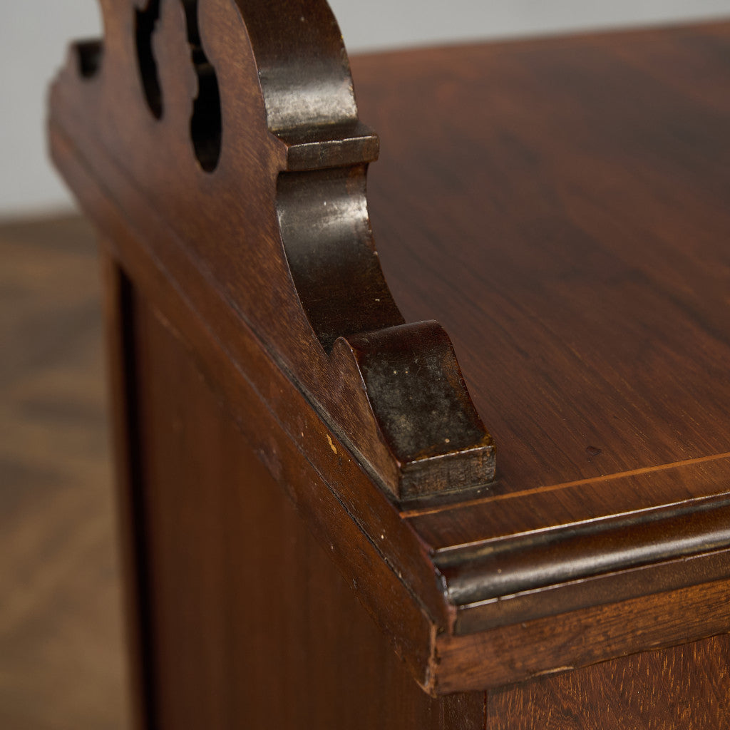 英国 クラシック サイドキャビネット #95431