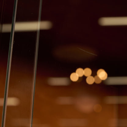 英国 ヴィンテージ ナロー ガラス ブックケース 食器棚