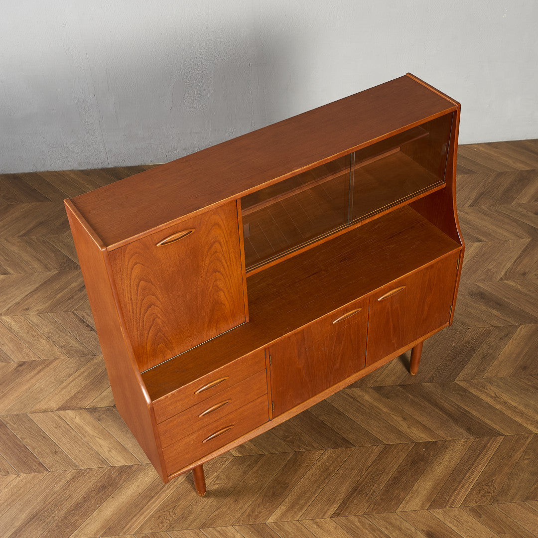 ヴィンテージ ハイ サイドボード