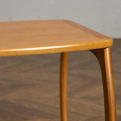 Burlington ネストテーブル