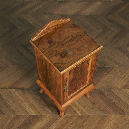 British Classic Bedside Cabinet #82054