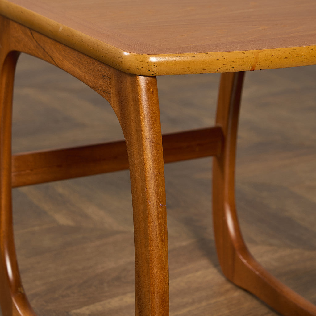 Burlington ネストテーブル