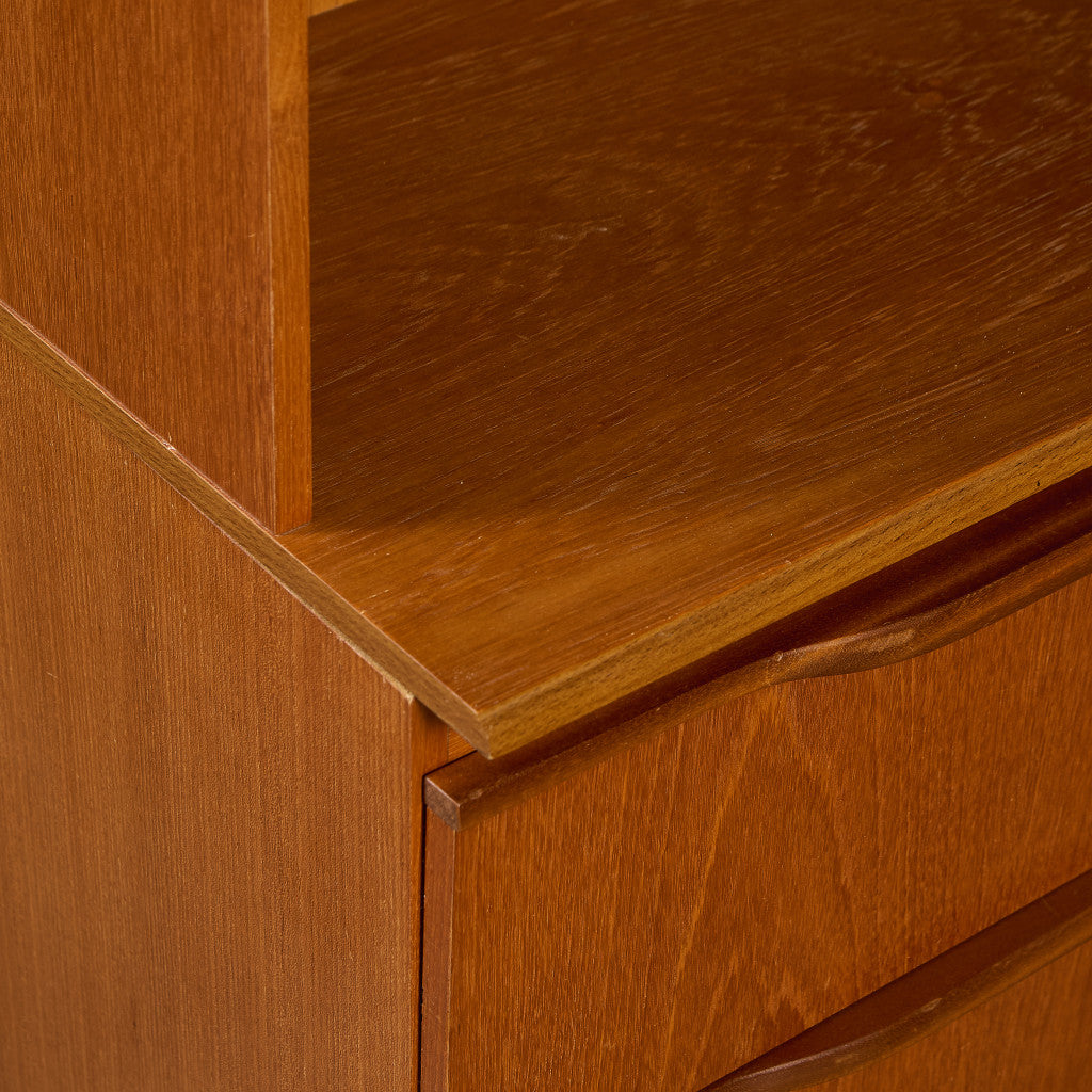 A Quinn (Sales) Ltd ヴィンテージ ウォールユニット