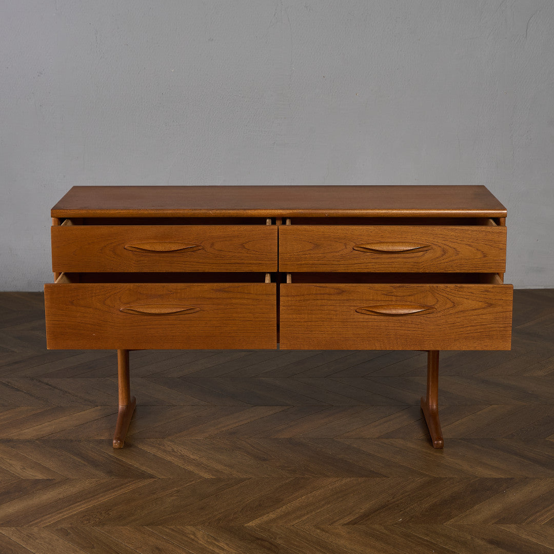 ヴィンテージ サイドボード