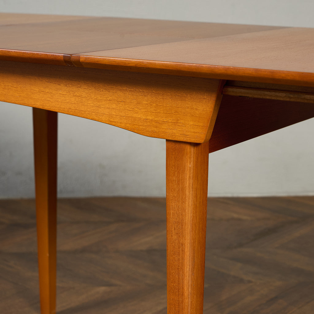 ヴィンテージ エクステンション ダイニングテーブル