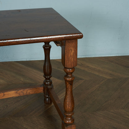 British classic oak nesting table #81756