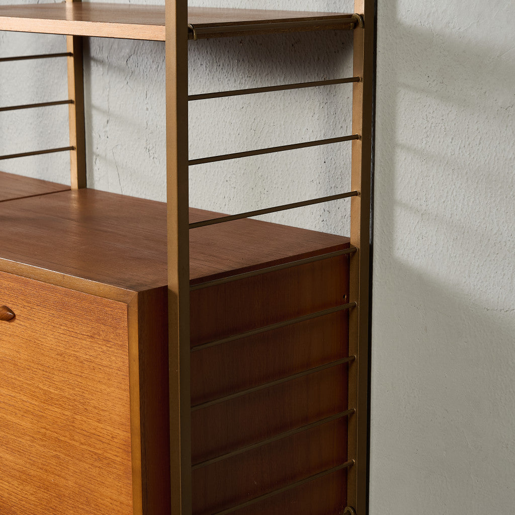 ウォールユニット