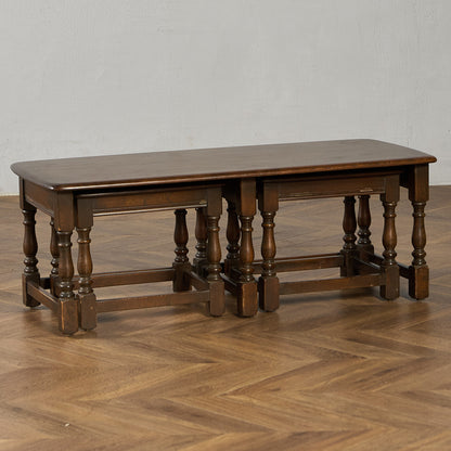 ネスト コーヒーテーブル