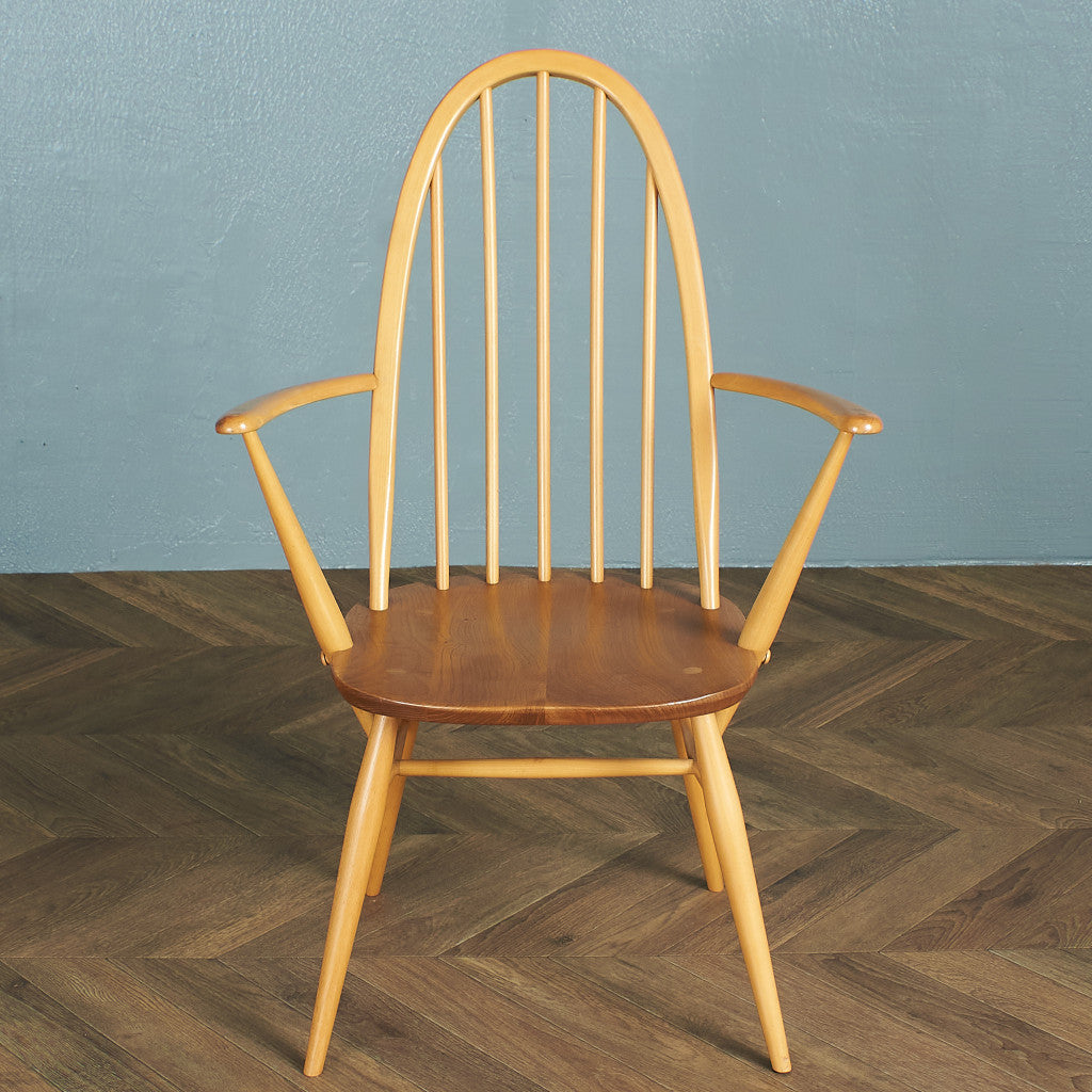 69211][アーコール ERCOL]ヴィンテージ クエーカーアームチェア / ラウンドゴールドラベル – camori  ヴィンテージ家具・北欧インテリアの通販サイト