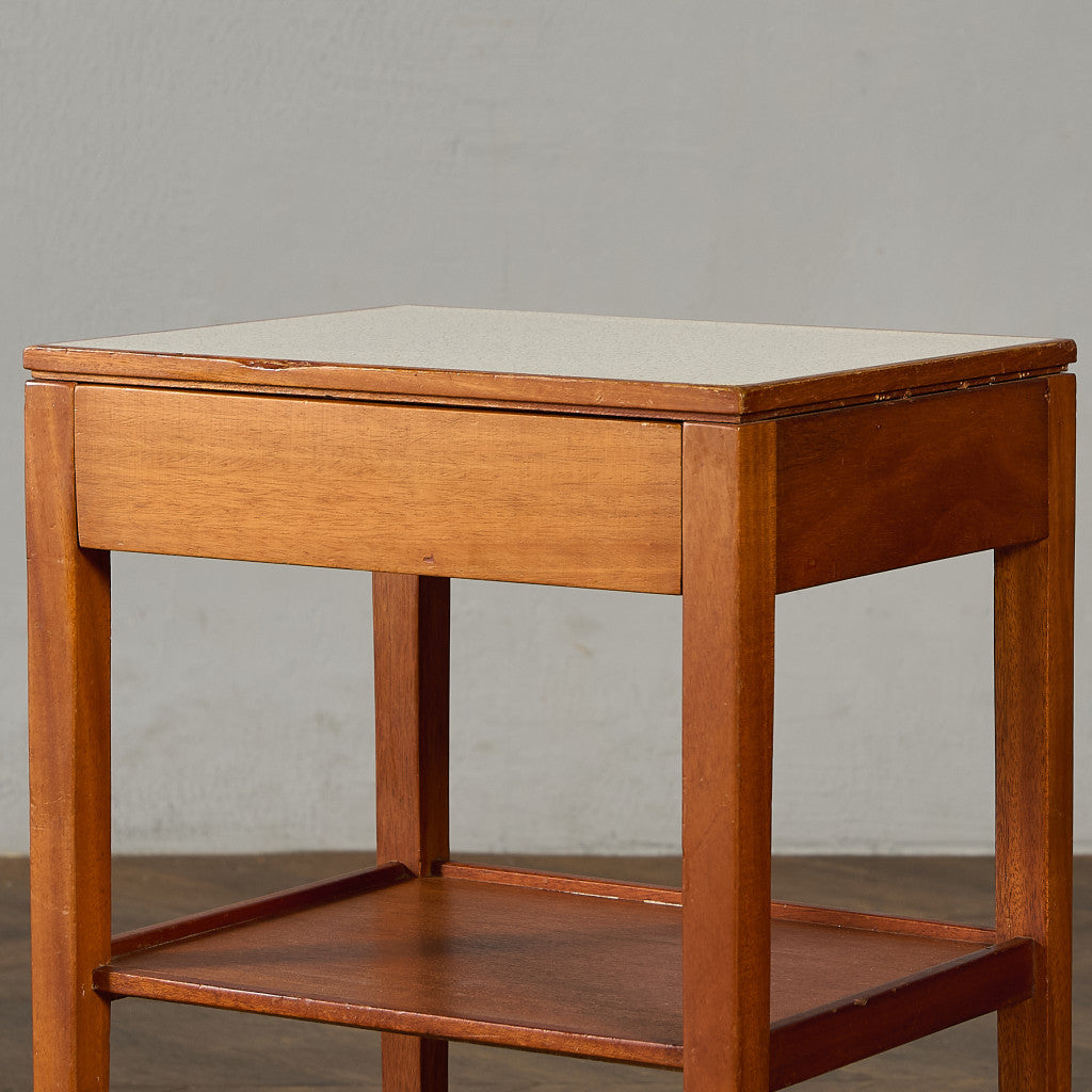 英国 ヴィンテージ サイド キャビネット サイドテーブル