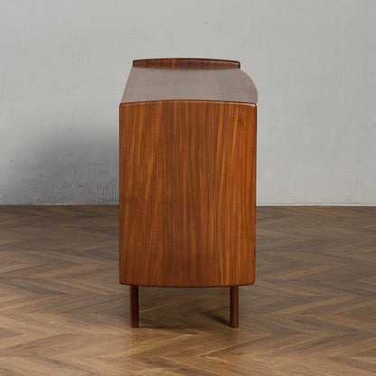 Volany ヴィンテージ サイドボード